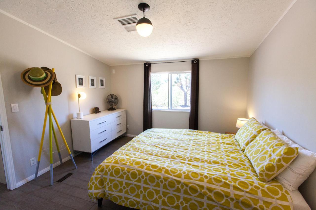 @ Marbella Lane - 10 Acres Oasis Desert Retreat! โจชัวทรี ภายนอก รูปภาพ